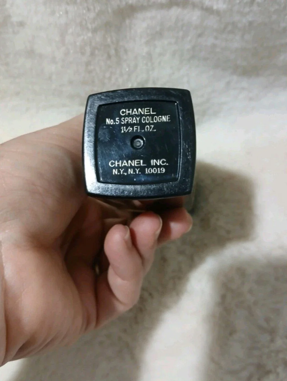 Vtg CHANEL No. 5  1.5 Fl Oz Refillable Parfume Case With Product Inside